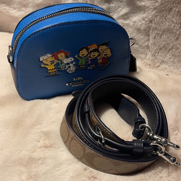 Coach x peanuts mini Serena crossbody 💝💝😍 - Picture 6 of 9